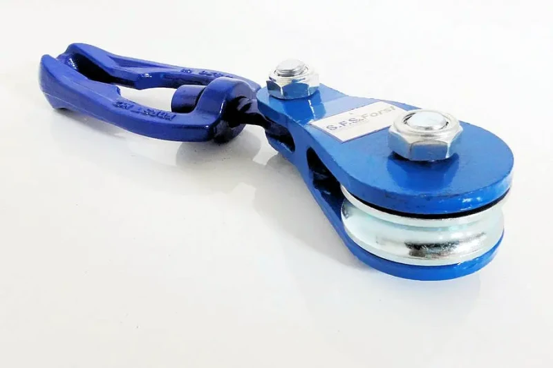 zamek slizgowy obrotowy z rolką linową do zrywki drewna.webp