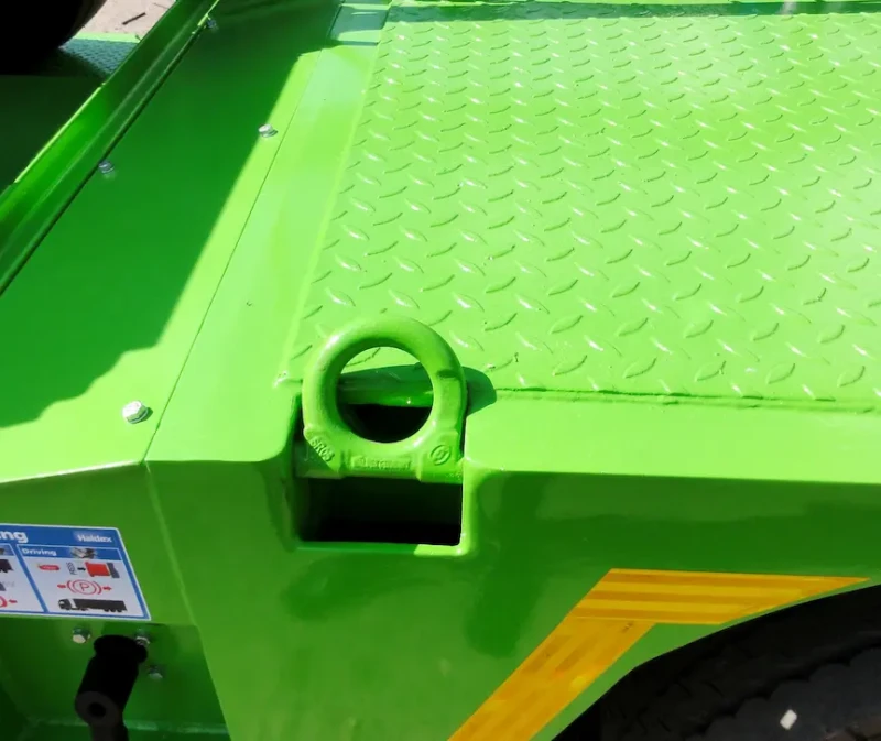 punkt mocujący naczepa niskopodwoziowa.webp